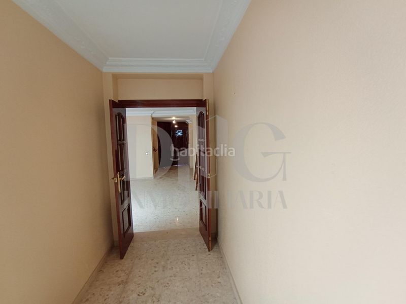 Foto 25a6b738-e5b9-4e35-b7dd-16605a5f61d7. Casa amb aparcament a El Arenal - La Pólvora Dos Hermanas