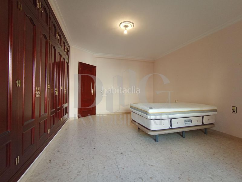 Foto 529e2854-3fa0-424d-8577-5c5fee30f98f. Casa amb aparcament a El Arenal - La Pólvora Dos Hermanas