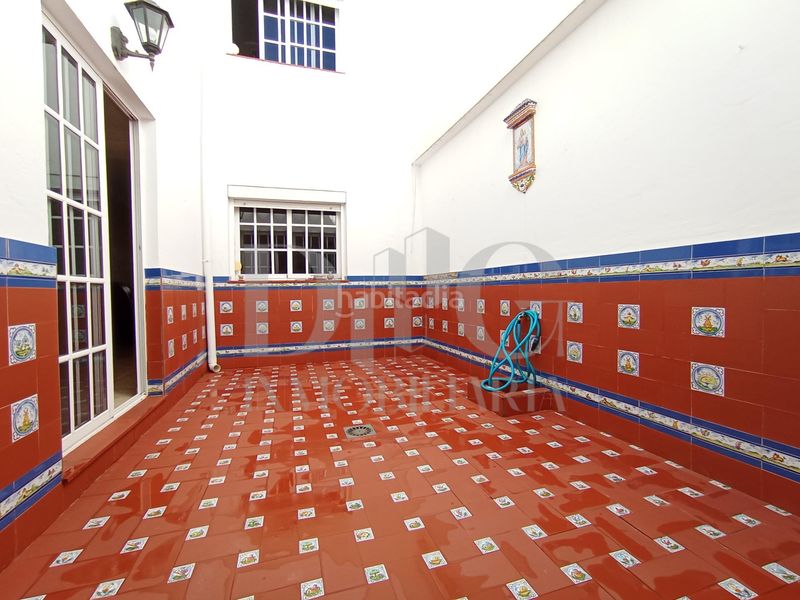 Foto afe1efcc-efd8-4868-8a03-ff9648261e05. Casa amb aparcament a El Arenal - La Pólvora Dos Hermanas