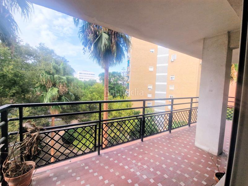 Foto 5a8e4676-88d9-4a0b-9f4f-f49f2263a58b. Appartamento con riscaldamento parcheggio piscina in Sevilla