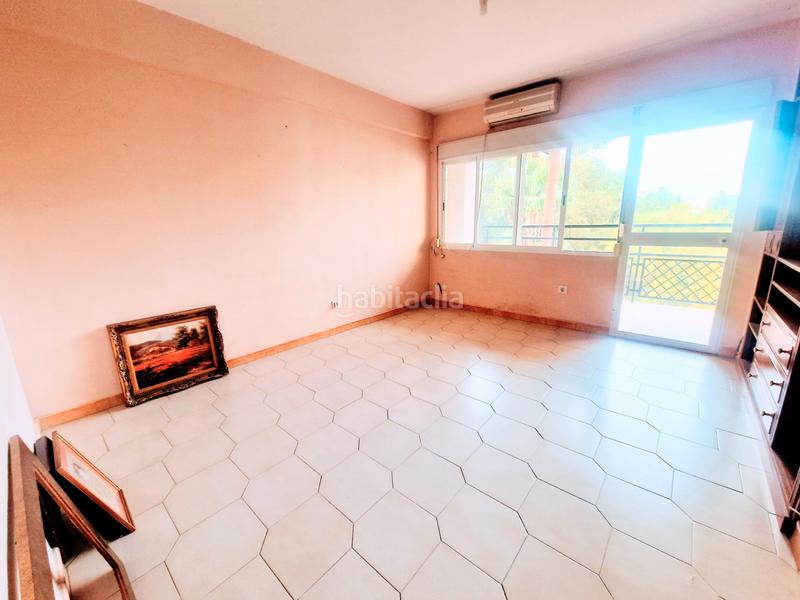 Foto 5e66ad65-07b0-4ee8-b674-e7b7c8e95701. Appartamento con riscaldamento parcheggio piscina in Sevilla