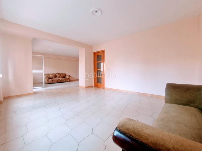 Foto 7859d2c4-2378-4268-98f3-a015179df7a8. Appartamento con riscaldamento parcheggio piscina in Sevilla