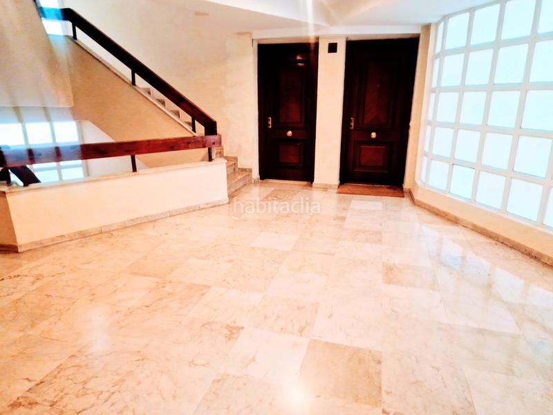 Foto a92a1895-7cd1-42b7-b8d1-911a01f4b3c5. Flat with heating parking pool in El Porvenir Sevilla