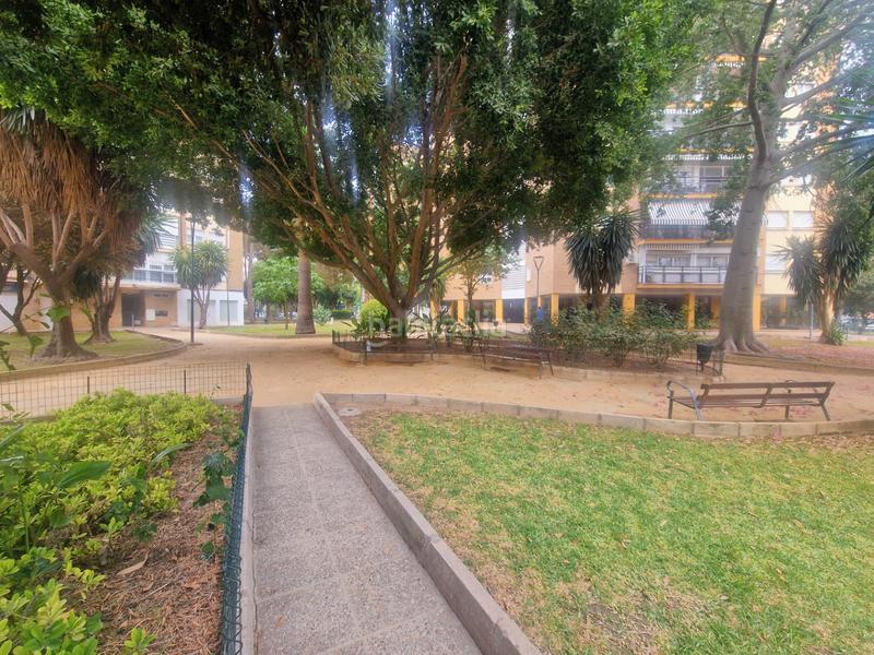 Foto b25bb8f0-e7bc-4ac1-bf94-570fdfa30278. Flat with heating parking pool in El Porvenir Sevilla