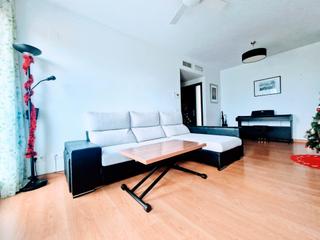 Etagenwohnung in Calle profesor manuel olivencia ruiz 25