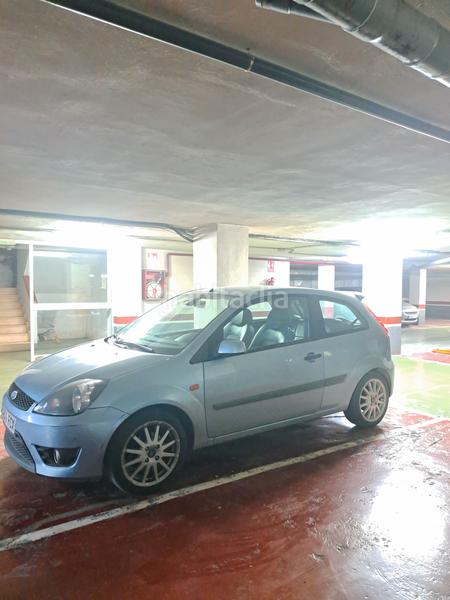 Foto 32d33881-0d65-4190-a081-363fa5e5ec93. Aparcament cotxe a Trinitat Valencia