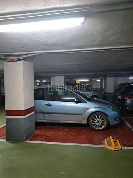 Foto b05126f5-354e-4f60-aa2c-47e4864b24f5. Aparcament cotxe a Trinitat Valencia