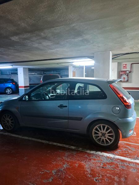 Foto eaa983d6-4599-46a5-a9f6-e9e222f24555. Aparcament cotxe a Trinitat Valencia