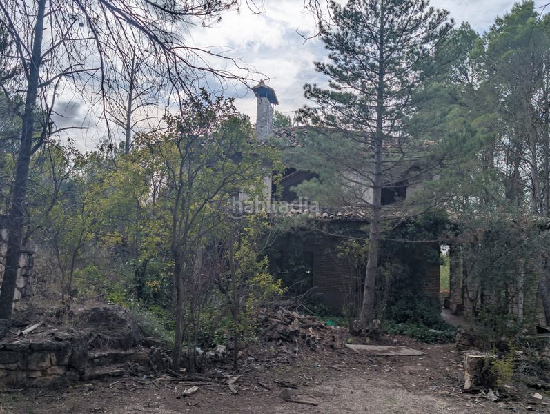 Foto cf3cb86b-275b-4969-837c-e0c0b2bb0fe3. Finca rústica a Villaverde y Pasaconsol
