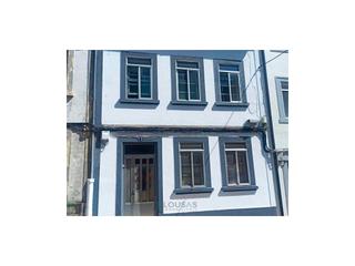 Casa a Paradai. Casa para reformar en c san vicente en lugo