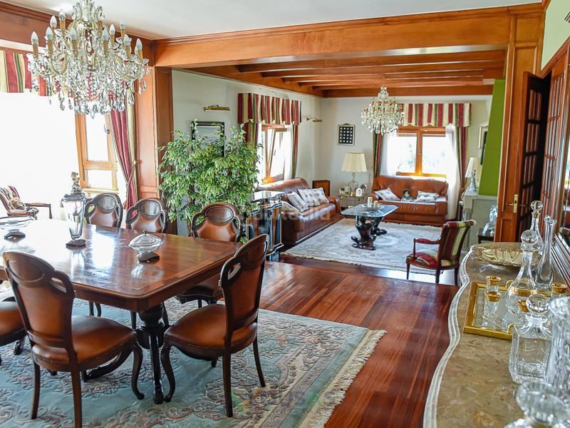 Foto 30be5f46-d79e-4850-9e72-17a9c3ac96ab. Casa amb aparcament a Outeiro de Rei