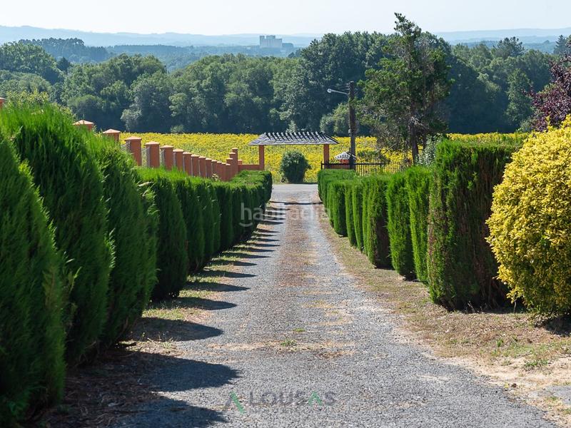 Foto 79d11dd2-2b08-4c62-adac-3ba47a4d4d25. Casa amb aparcament a Outeiro de Rei