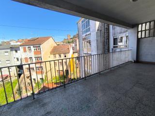 Etagenwohnung  N/a. Amplio piso en venta en pleno centro de monforte