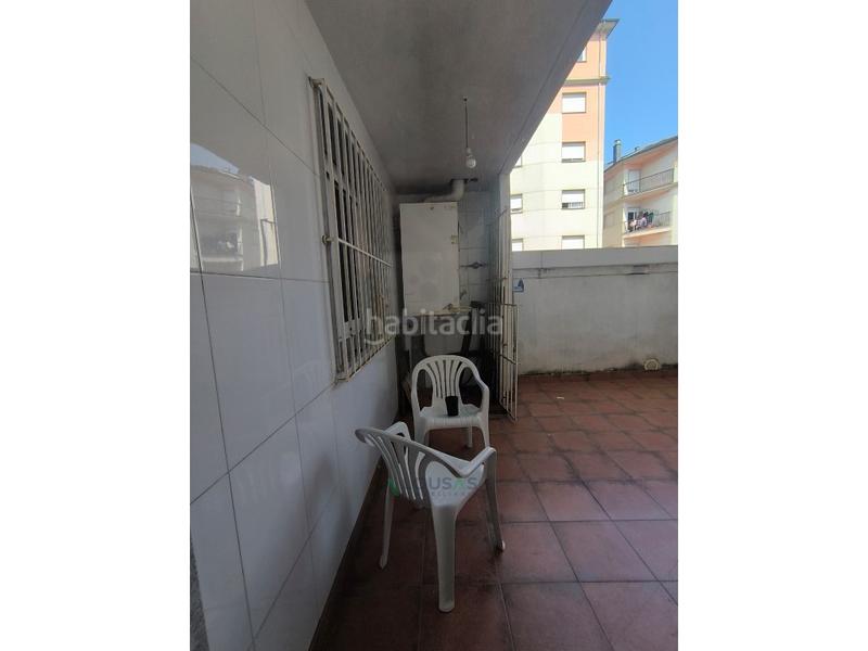 Foto 60fc40ff-f54f-4db9-93c6-3c54b1f06520. Flat with parking in Monforte de Lemos