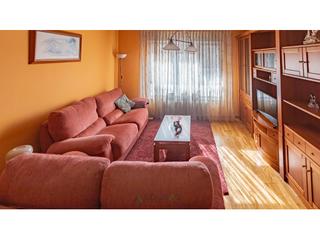 Location Appartement  N/a. Alquiler de piso para una familia en lugo  rúa ángelo colocci