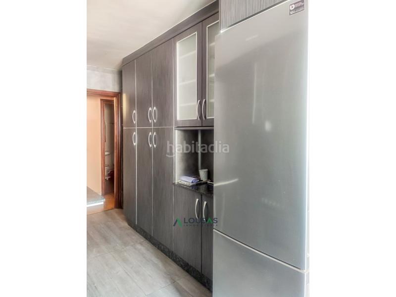 Foto d6d66371-8652-4ae0-886a-01bd48af3dda. Pis a Sarria