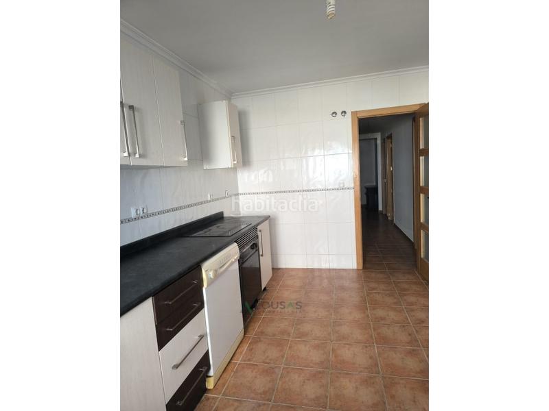 Foto dce932a4-a945-4f81-9635-1ad3dd8ac263. Flat in Monforte de Lemos
