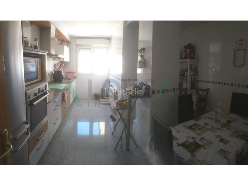 Foto 8162a644-e938-420f-b613-5f7fadba6e2d. Duplex avec parking dans A Milagrosa Lugo