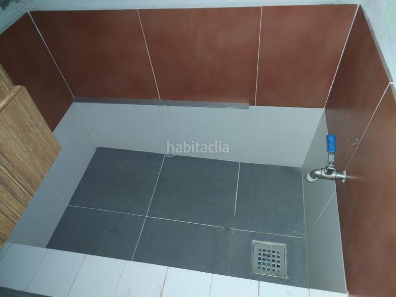 Foto 7574e6c5-ef83-4620-ae85-64bd8b52d827. Local commercial dans A Milagrosa Lugo