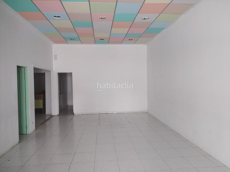 Foto 8c2def33-1e7b-4b1e-8ad3-a56541463969. Local commercial dans A Milagrosa Lugo