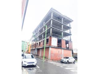 Edifici a Fingoi. Venta de edificio en construcción en rua do trevo lugo