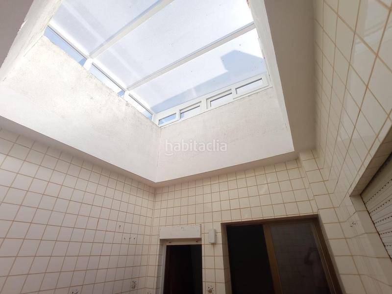 Foto 0352f5bf-e8f8-46a6-993b-2ed6c741ac14. Casa a La Banda - Campo de Fútbol Chiclana de la Frontera