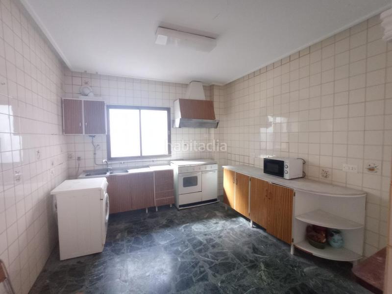 Foto 1b0c4e2a-21b9-4f36-ad69-71b90067f4ee. Casa a La Banda - Campo de Fútbol Chiclana de la Frontera