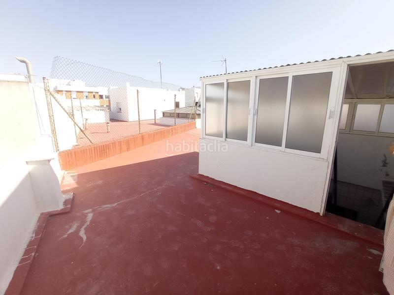 Foto 5629cd7f-8dab-4afb-951a-b4a48550262e. Casa a La Banda - Campo de Fútbol Chiclana de la Frontera