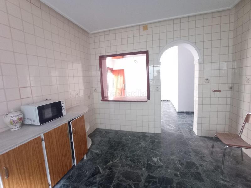 Foto 6ee5b740-e494-4d54-b510-6242858a2eb9. Casa a La Banda - Campo de Fútbol Chiclana de la Frontera