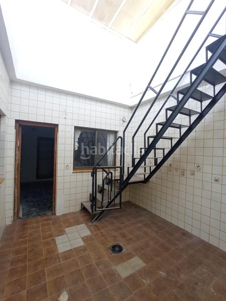 Foto e444b694-4a57-44f2-aa18-a591f81c2c2f. Casa a La Banda - Campo de Fútbol Chiclana de la Frontera