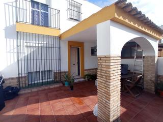 Haus in La Banda - Campo de Fútbol. Venta de unifamiliar en chiclana de la frontera