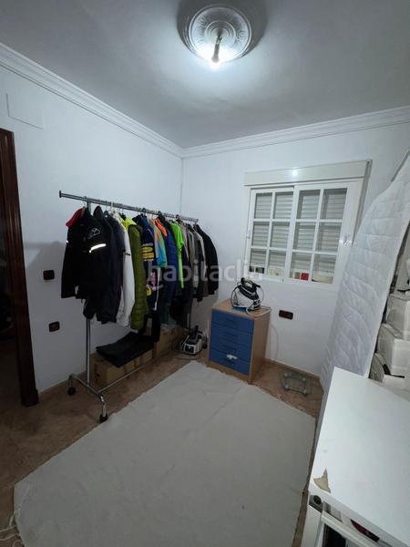 Foto 329b91c2-087f-4510-bed2-7a4d1a773295. Casa amb aparcament a La Banda - Campo de Fútbol Chiclana de la Frontera