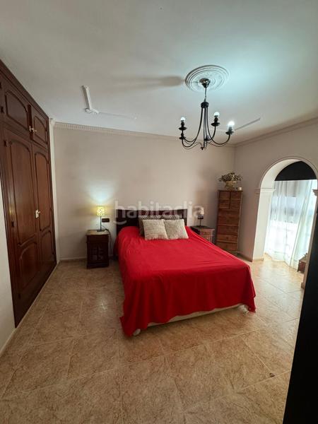 Foto 8524a7d7-43bd-4500-a83e-9818db6c0c85. Casa amb aparcament a La Banda - Campo de Fútbol Chiclana de la Frontera