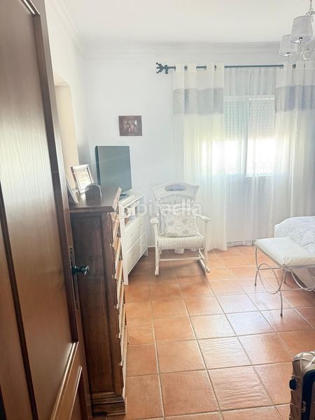 Foto 7aec2718-79f6-4dec-87d1-6c4654101265. Chalet venta de chalet urbano ctra. la barrosa en Chiclana de la Frontera