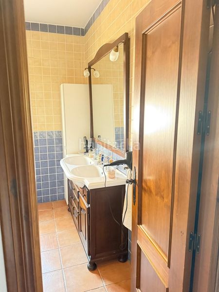 Foto 81479e34-55a1-499c-9560-9999e42e02e9. Chalet venta de chalet urbano ctra. la barrosa en Chiclana de la Frontera