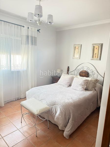 Foto 9d278add-9bb2-4328-9829-8395ddafdc6f. Chalet venta de chalet urbano ctra. la barrosa en Chiclana de la Frontera