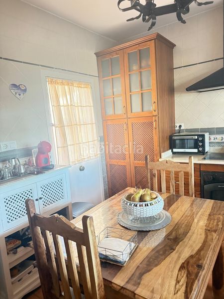 Foto fd394d7a-11d7-4fa4-b9dc-f1ecc50ac4fb. Chalet venta de chalet urbano ctra. la barrosa en Chiclana de la Frontera