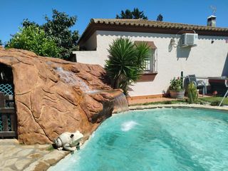 Chalet in Los Franceses - La Vega. Venta de chalet el pinar de los franceses