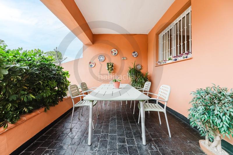 Foto b83eb97a-3796-478f-8be6-07daaa76b305. Casa adossada amb calefacció aparcament a Entrepinos Eliana (l´)