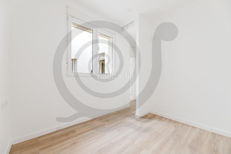 Foto 092095ee-e032-442c-83ff-7005f5bd3429. Planta baja simas turia vende vivienda en planta baja. en Pobla de Vallbona (la)