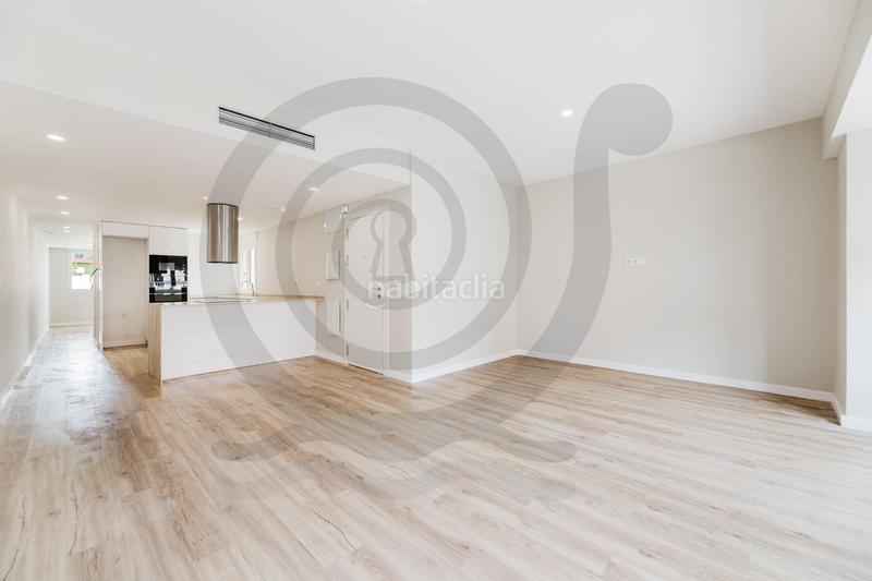 Foto 76f0d381-9fa2-4bba-9a5f-18be62adfbbe. Planta baja simas turia vende vivienda en planta baja. en Pobla de Vallbona (la)