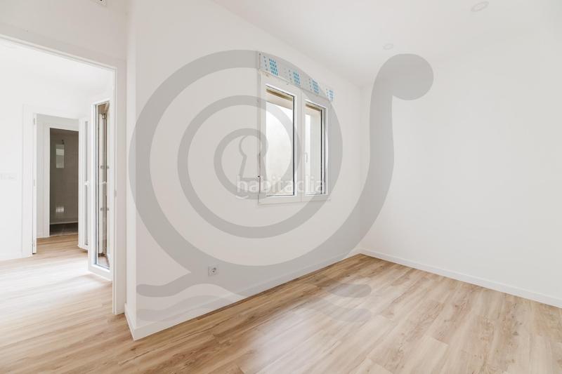 Foto 85074fe3-02f5-4d76-bcf0-2c6d00805038. Planta baja simas turia vende vivienda en planta baja. en Pobla de Vallbona (la)