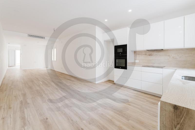Foto b9568d5b-1041-4b9a-b85c-da6887f4e1a8. Planta baja simas turia vende vivienda en planta baja. en Pobla de Vallbona (la)