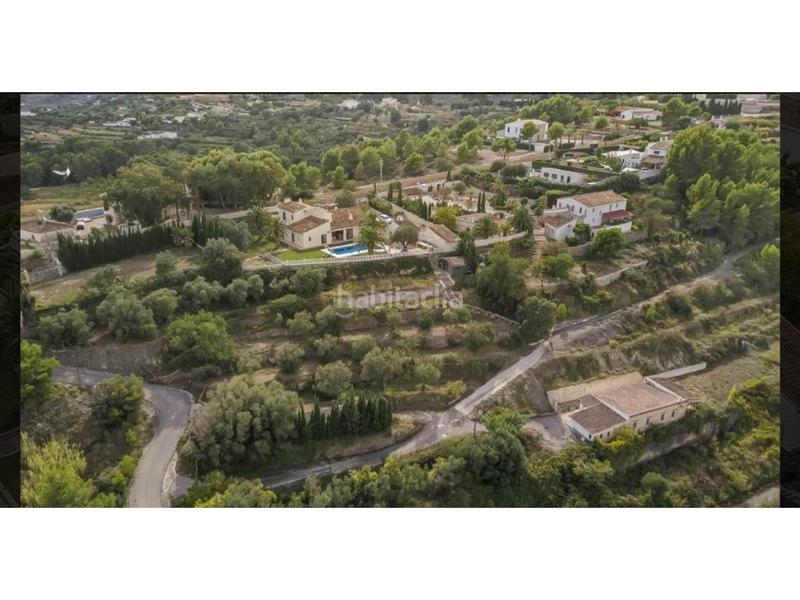 Foto b9dbe1fe-3b6e-4862-85dd-5ec4f06e1488. Casale con parcheggio piscina in Benissa pueblo Benissa