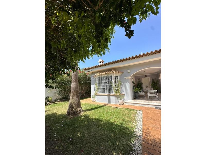 Foto 560ce9f3-2758-40d2-9ba4-81d3f6e314b7. Chalet con parcheggio in Sancti Pietri Chiclana de la Frontera