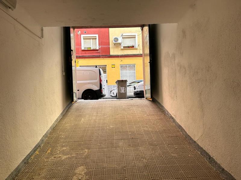 Foto 30795183-8068-42c4-ac0b-89b039397d13. Locale commerciale in calle josue lillo 37 in San Diego Madrid