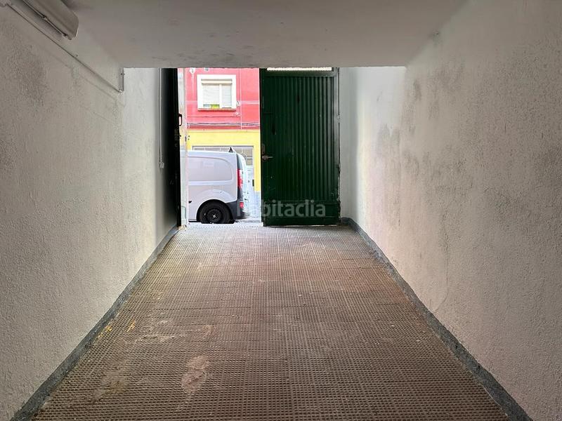 Foto e0f31597-98ce-410f-80eb-2f96a244bc96. Locale commerciale in calle josue lillo 37 in San Diego Madrid