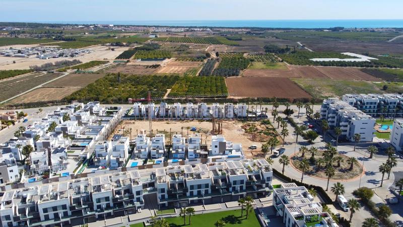 Foto cf7dd9bb-b7f1-4d7b-b03e-e2e1d5bbe70d. Piano terra con parcheggio piscina in El Raso Guardamar del Segura