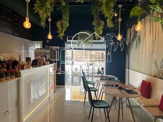 Trapasso Locale commerciale in Los Cristianos. Traspaso  barcafetería único, llave en mano en el centro de los