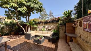 Haus in Cho - Parque de la Reina. Espaciosa casa unifamiliar de 3 dormitorios en venta en cho, aro